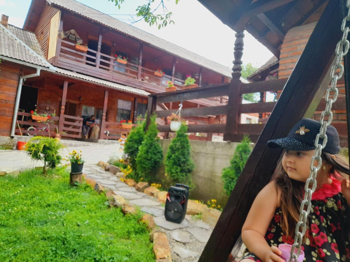 Berbesti Casa De La Ferma Mariucaヴィラ エクステリア 写真
