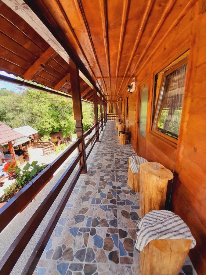 Berbesti Casa De La Ferma Mariucaヴィラ エクステリア 写真