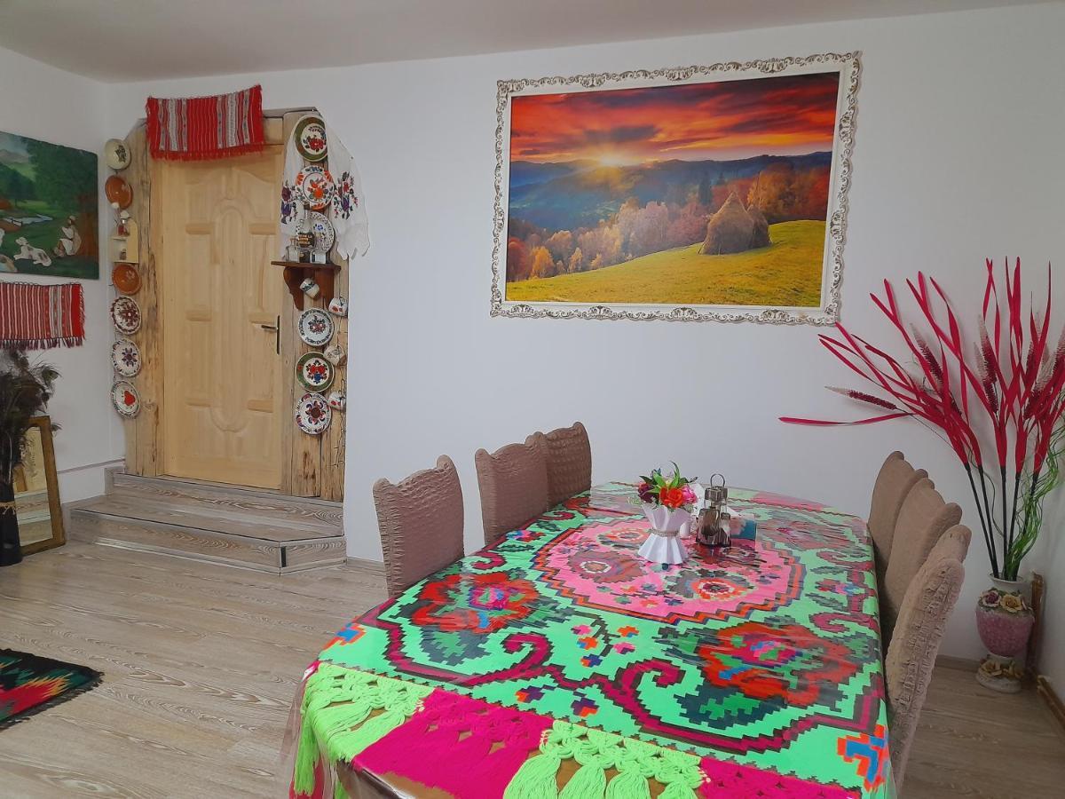 Berbesti Casa De La Ferma Mariucaヴィラ エクステリア 写真