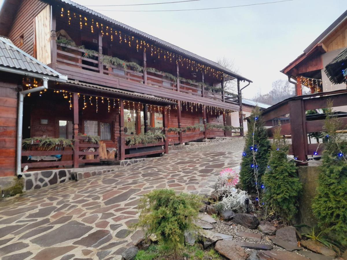 Berbesti Casa De La Ferma Mariucaヴィラ エクステリア 写真