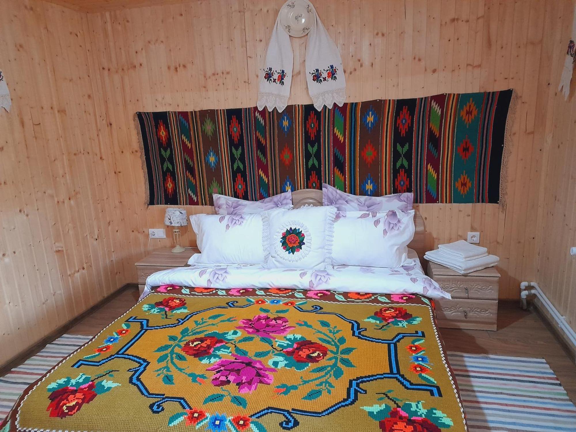 Berbesti Casa De La Ferma Mariucaヴィラ 部屋 写真